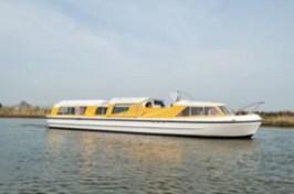 Boat exterior